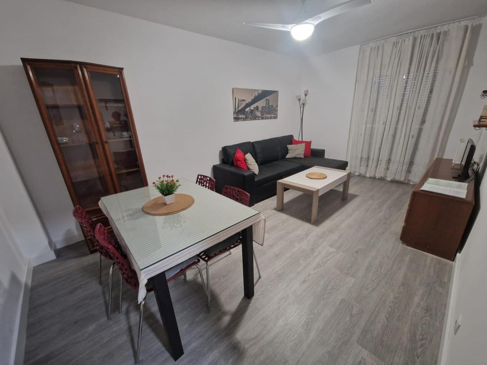 Apartamentos En Patio Cordobes San Basilio Кордова Екстер'єр фото